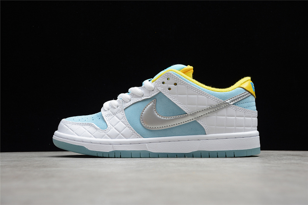Nike FTC X SB DUNK LOW WHITE/LAGOON PULSE-METALLIC SILVER-SPEED YELLOW · DH7687-400, photo 1