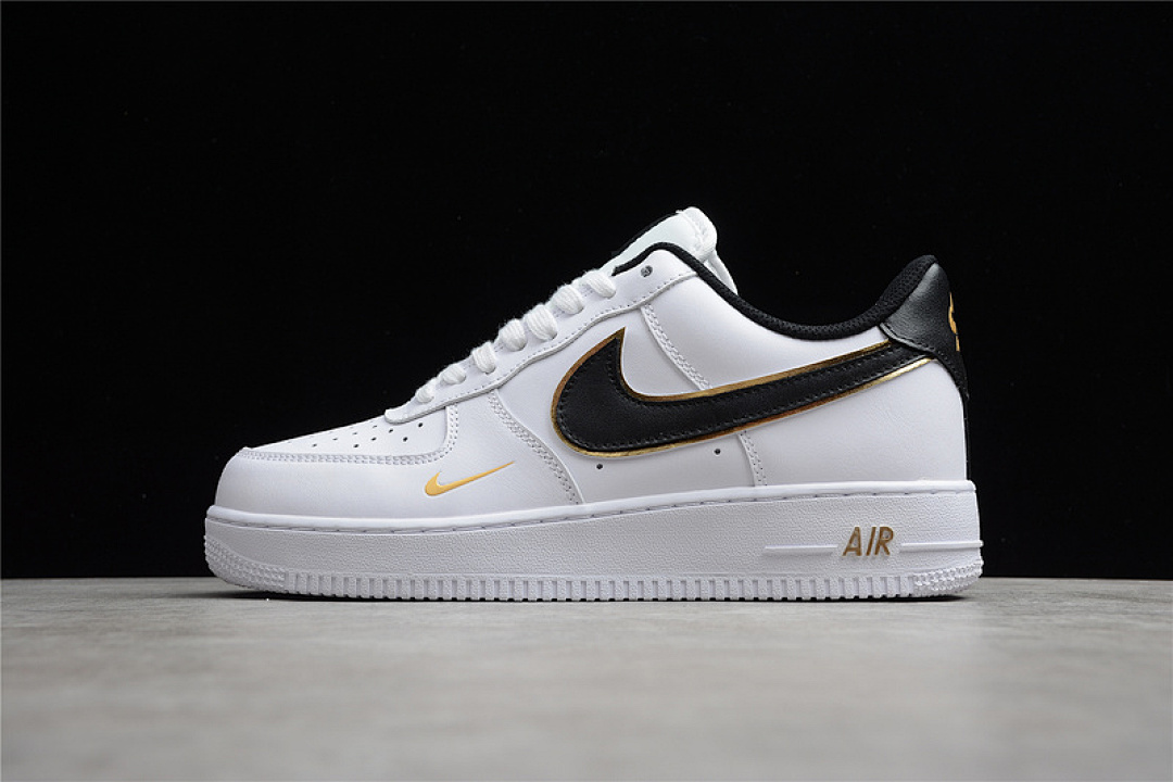 Nike Nike AIR FORCE 1 LOW 07 LV8 WHITE/BLACK/METALLIC GOLD · DA8481-100, photo 1