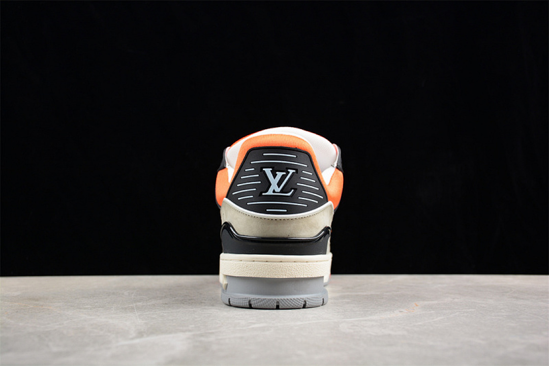 Louis Vuitton [LOUIS VUITTON TRAINER SNEAKER LOW L*V GREY/BLACK/ORANGE]-[WOMAN:35-39]-[MAN:40-45] - Image 11