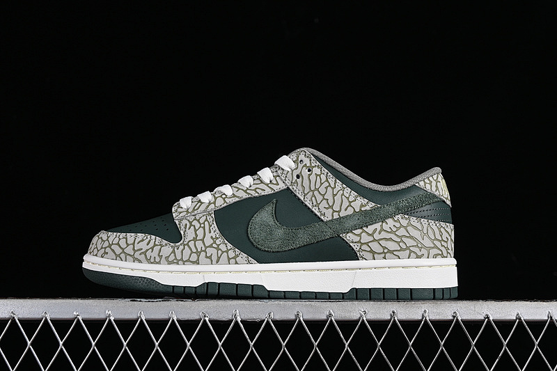 Nike DUNK LOW SB URBAN LANDSCAPE 2.0 DARK STUCCO/VINTAGE GREEN/SUMMIT WHITE/ALABASTER · HF4878-053, photo 1