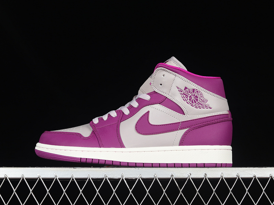 Jordan AIR Jordan 1 MID MAGENTA/LIGHT GREY/WHITE · BQ6472-501, photo 1