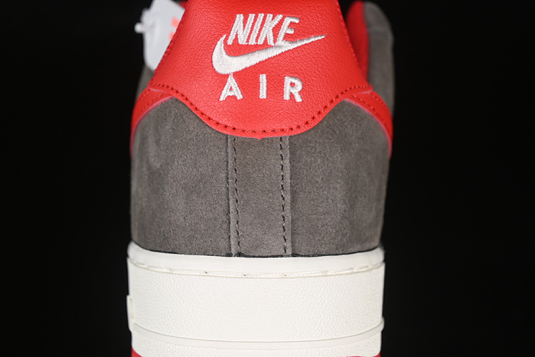 Nike [FQ8714-201]-[AIR FORCE 1 07 LOW BAROQUE BROWN/UNIVERSITY RED]-[WOMAN:36-39]-[MAN:40-45] - Image 8