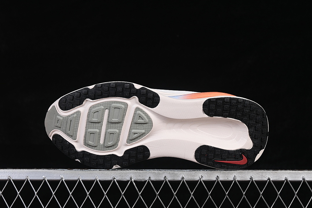 Nike [IQ1131-120]-[VOMERO 18 WHITE/PHANTOM/METALLIC SILVER/SPRUCE FOG]-[WOMAN:36-39]-[MAN:40-46] - Image 15