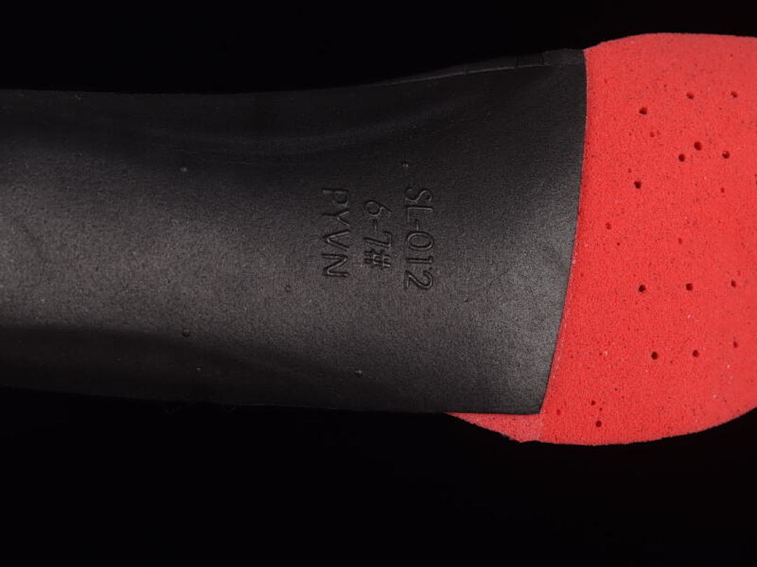 On Running [416174-27]-[OUTDOOR TRAIL RUNNING SHOES BLACK/BLACK]-[WOMAN:36-39]-[MAN:40-45] - Image 3