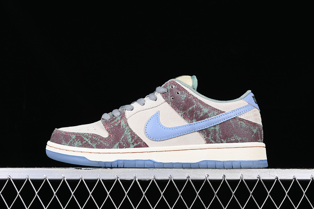 Unbranded [FN4193-100]-[CRENSHAW SKATE CLUB X DUNK LOW SB SAIL/LIGHT BLUE/CEDAR]-[UNSIZE:36-47.5], photo 1
