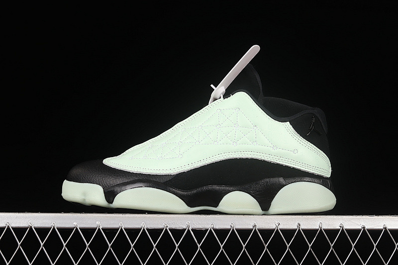 Jordan AIR Jordan 13 RETRO LOW SINGLES DAY BARLEY GREEN/BLACK · DM0803-300, photo 1