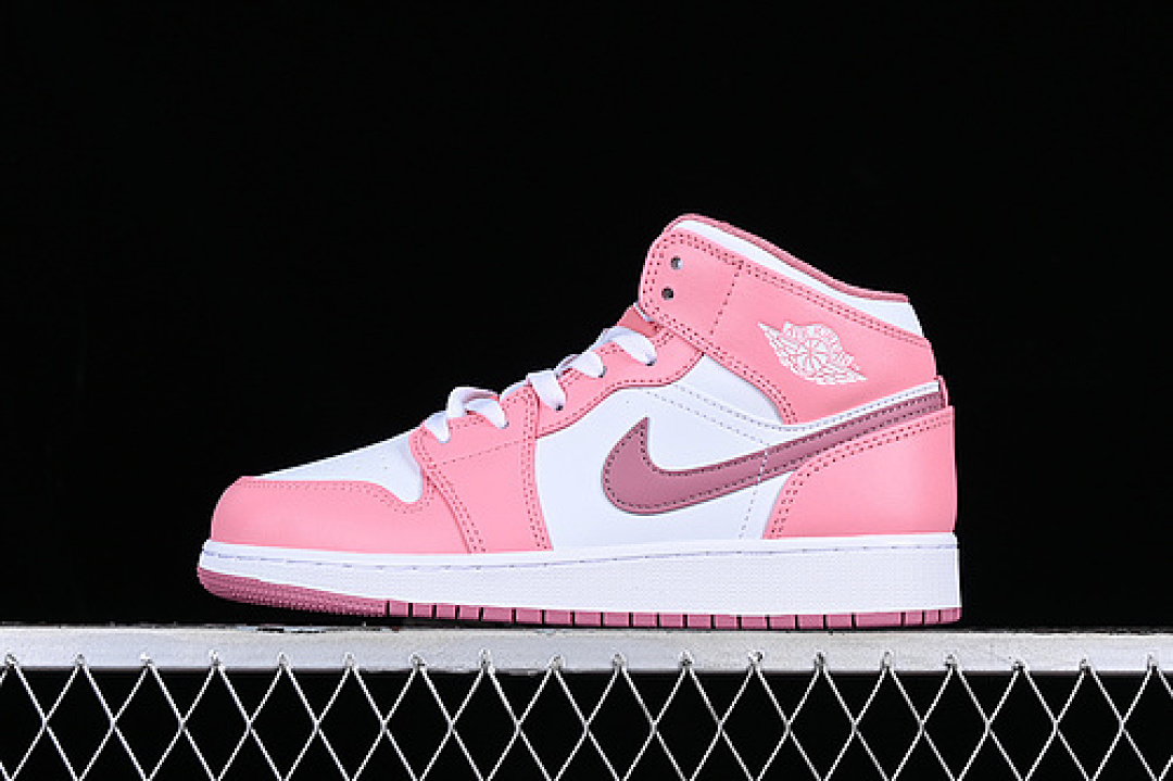Jordan [BQ8423-616]-[AIR JORDAN 1 MID GS VALENTINE S DAY 2023 CORAL CHALK/DESERT BERRY/WHITE], photo 1