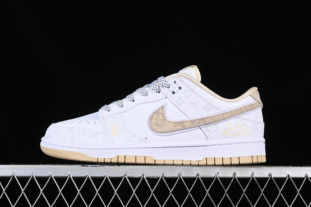 Unbranded [DD1391-126]-[SB DUNK LOW L*V WHITE/BROWN]-[WOMAN:36-39]-[MAN:40-45], photo 1
