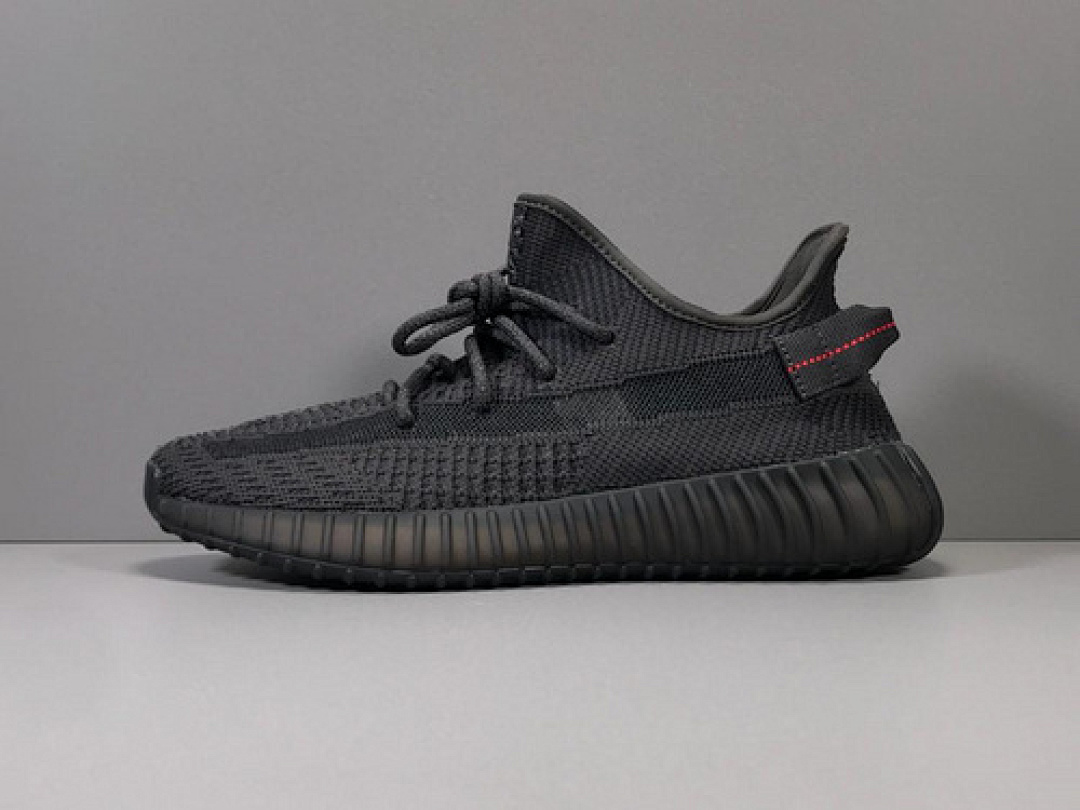 Adidas [FU9006]-[YEEZY BOOST 350 V2 BLACK NON-REFLECTIVE BLACK/BLACK/BLACK]-[WOMAN:36-39]-[MAN:40-48], photo 1