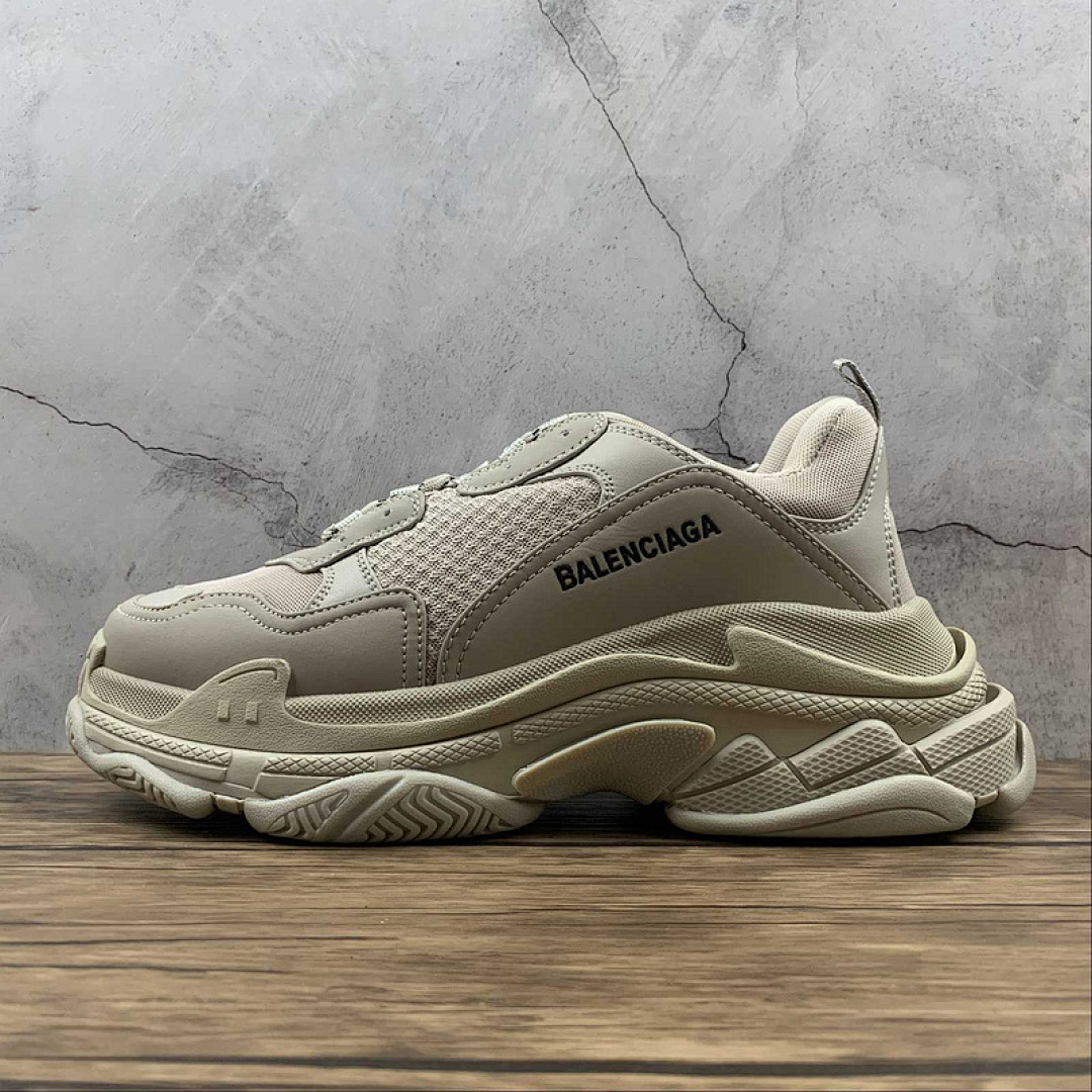 [Balenciaga TRIPLE S SNEAKER DADSHOE BEIGE/BEIGE/BLACK]-[WOMAN:35-39]-[MAN:40-46], photo 1