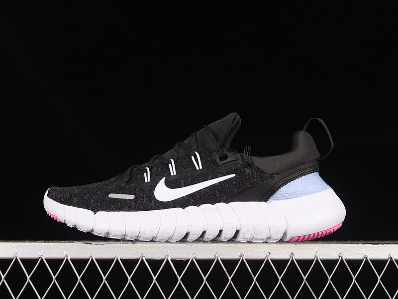 FREE RN 5 0 BLACK/FOOTBALL GREY/PINK SPELL/WHITE · CZ1884-013, photo 1