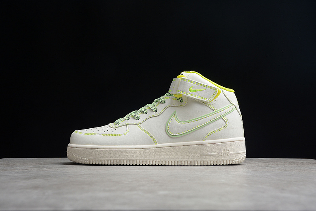 Nike Nike AIR FORCE 1 MID 07 WHITE/GREEN-YELLOW · AA1118-012, photo 1