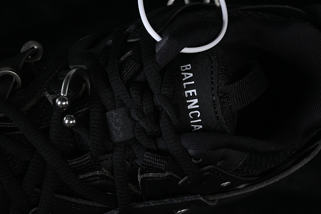 Unbranded [WTRPG1000]-[TRACK SNEAKER PIERCING BLACK/BLACK/BLACK]-[WOMAN:35-39]-[MAN:40-46] - Image 10