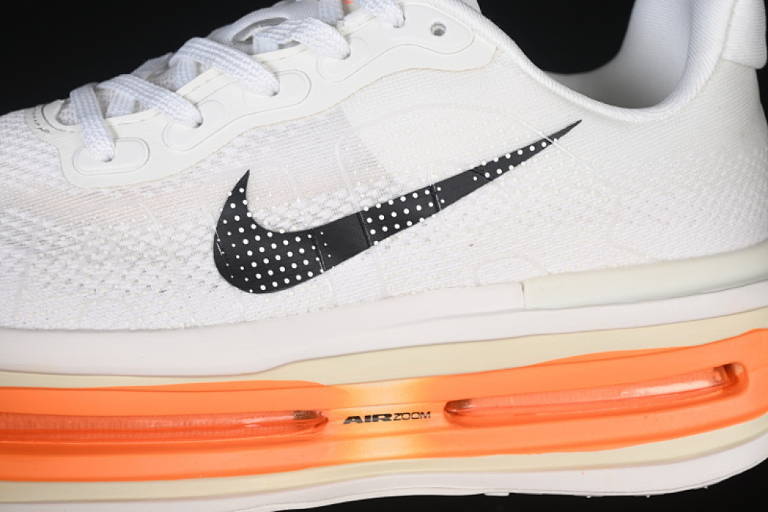 Nike [HQ2050-306]-[AIR ZOOM VOMERO PREMIUM WHITE/BLACK/ORANGE]-[WOMAN:36-39]-[MAN:40-46] - Image 9