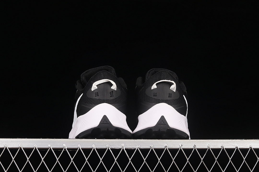 Nike [DA8698-001]-[AIR PEGASUS TRAIL 3 BLACK/DARK SMOKE GREY/PURE PLATINUM]-[MAN:40-46] - Image 14