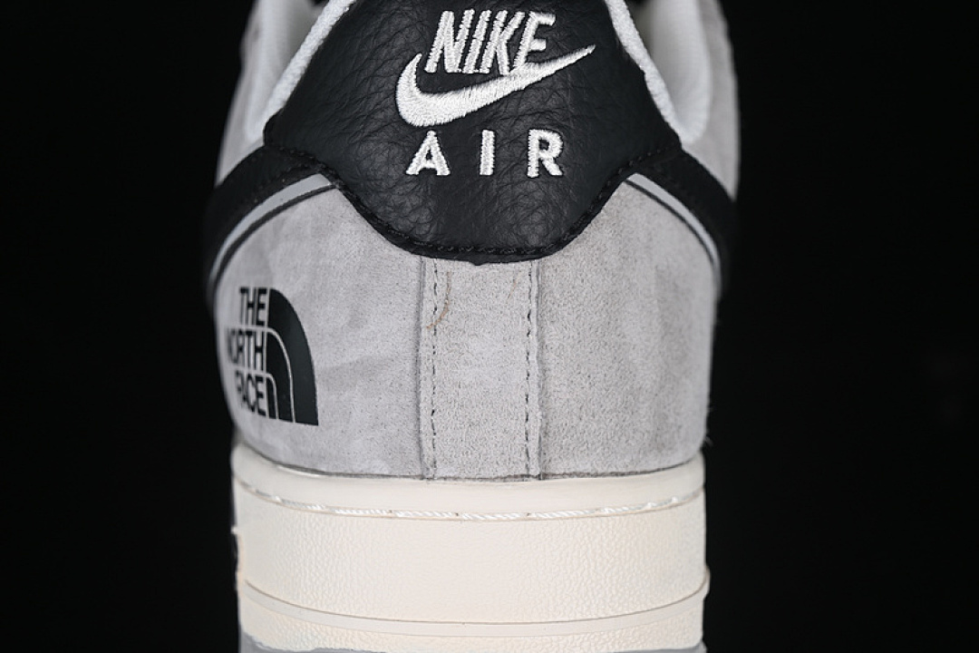 Nike [XZ6188-763]-[AIR FORCE 1 07 LOW WHITE/GREY/BLACK]-[WOMAN:36-39]-[MAN:40-45] - Image 7