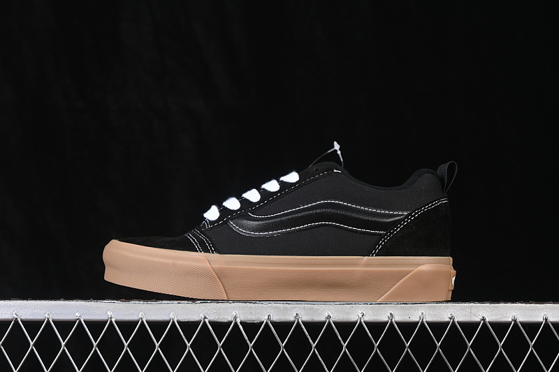 KNU SKOOL LOW-TOP CASUAL SHOES BLACK/BROWN/BLACK · VN0009D22CJI, photo 1