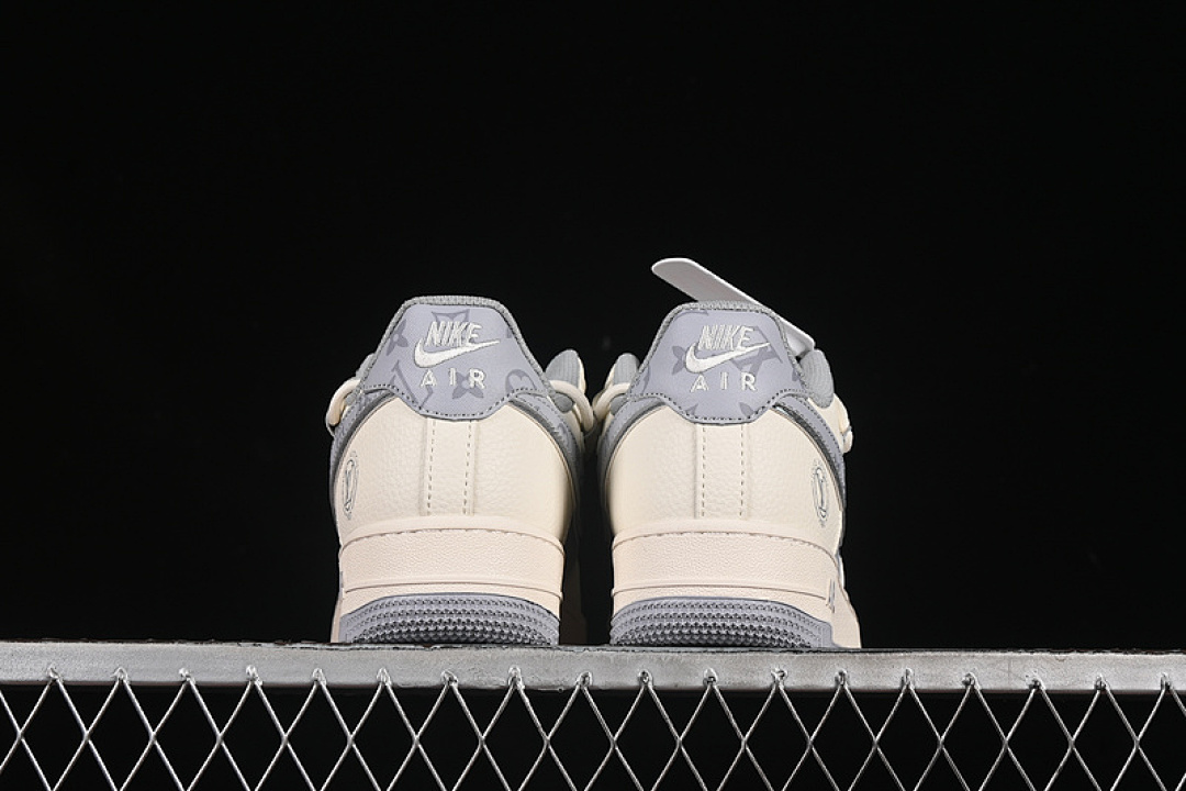 Nike [DM6868-062]-[AIR FORCE 1 07 LOW LV WHITE/GREY]-[WOMAN:36-39]-[MAN:40-45] - Image 14