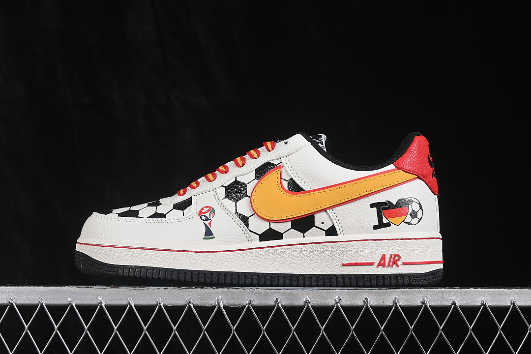Nike [NH0601-548]-[AIR FORCE 1 07 LOW CASUAL SNEAKERS WHITE/BLACK/RED]-[WOMAN:36-39]-[MAN:40-45] - Image 2
