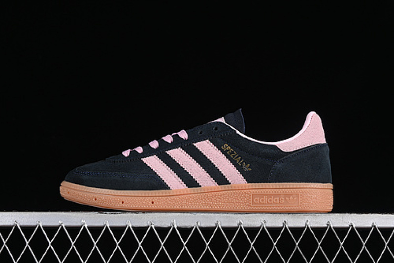 HANDBALL SPEZIAL CORE BLACK/CLEAR PINK/GUM · IE5897, photo 1