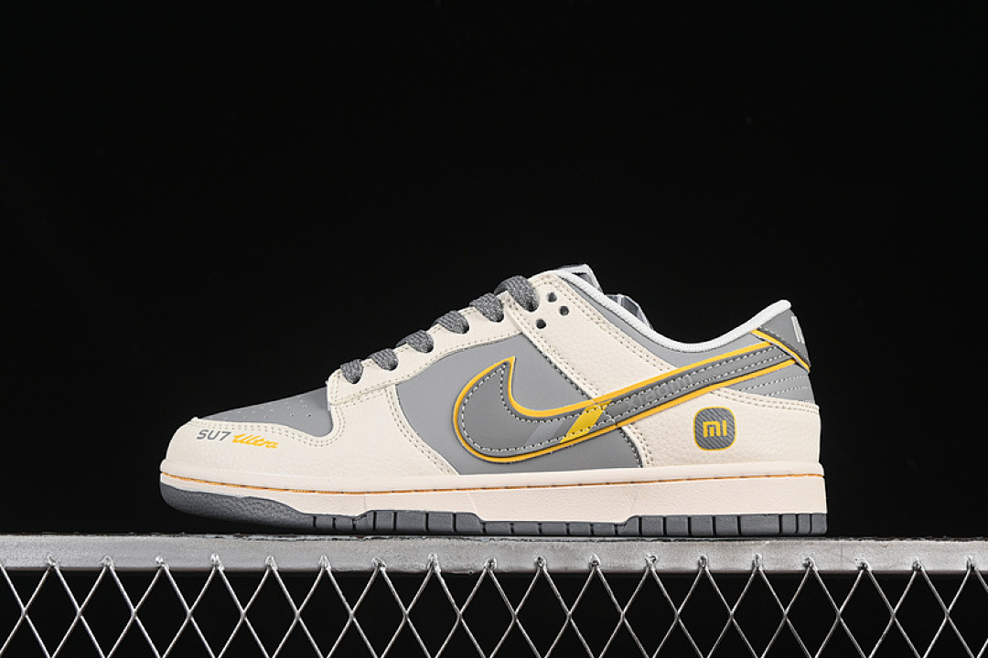 Unbranded [XX3168-202]-[SB DUNK LOW WHITE/GREY/YELLOW]-[WOMAN:36-39]-[MAN:40-45], photo 1
