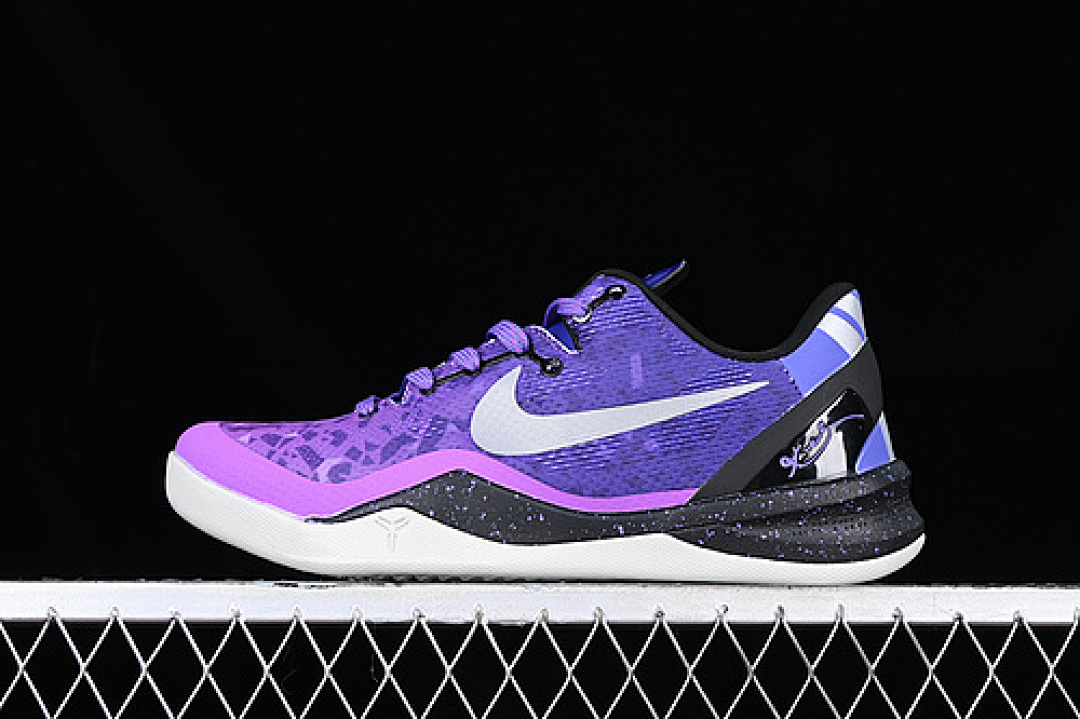 Nike [555035-500]-[KOBE 8 SYSTEM PURPLE GRADIENT COURT PURPLE/PURE PLATINUM/BLACKENED (BLUE]), photo 1