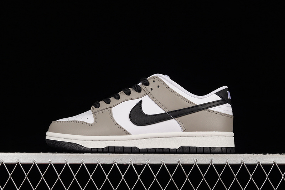 Unbranded [DD1503-117]-[WMNS DUNK LOW 'LIGHT SMOKE GREY'WHITE/LIGHT GREY/BLACK]-[UNISEX:36-46], photo 1