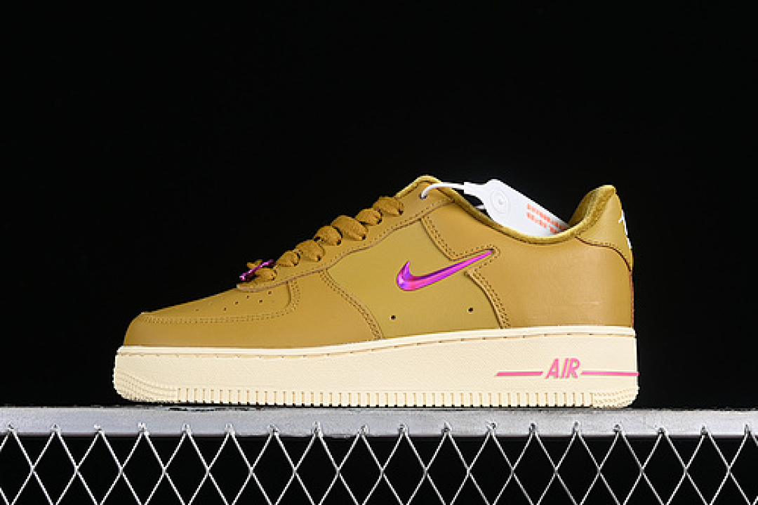 Nike [FB8251-700]-[AIR FORCE 1 07 LOW GREY/YELLOW]-[WOMAN:36-39]-[MAN:40-45], photo 1