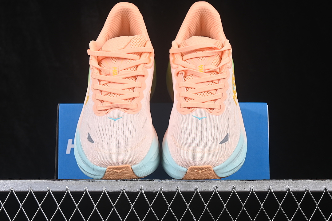 On Running [1162012 FSTP]-[ONE BONDI 9 CUSHIONED RUNNING SHOES ORANGE/ORANGE]-[WOMAN:36-39]-[MAN:40-42] - Image 12