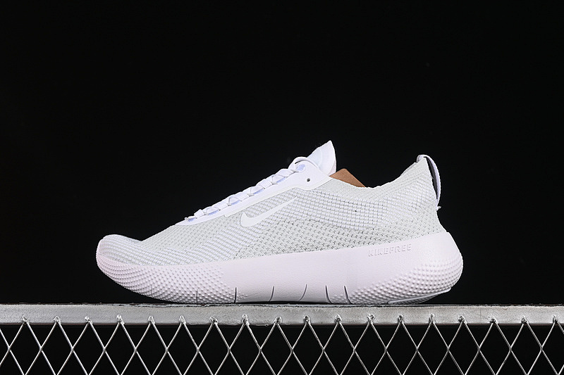 FREE 2025 WHITE/PHOTON DUST/WHITE · HF1078-100, photo 1