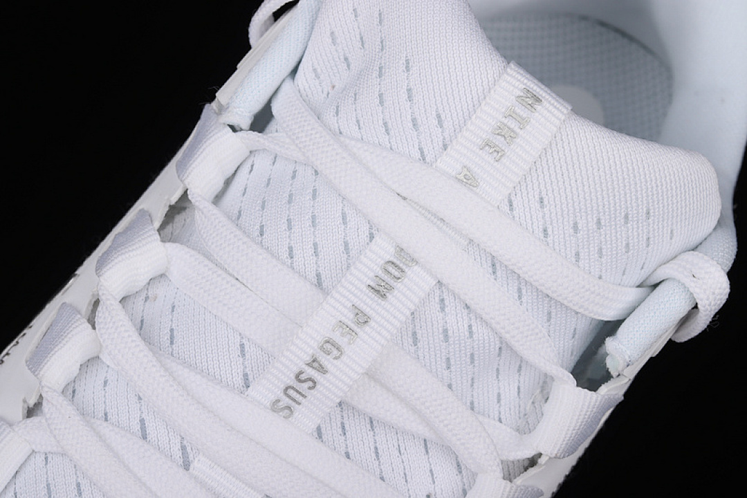 Nike [CW7358-100]-[AIR ZOOM PEGASUS 38 WHITE/PURE PLATINUM/WOLF GREY/METALLIC SILVER]-[UNISEX:36-45] - Image 9