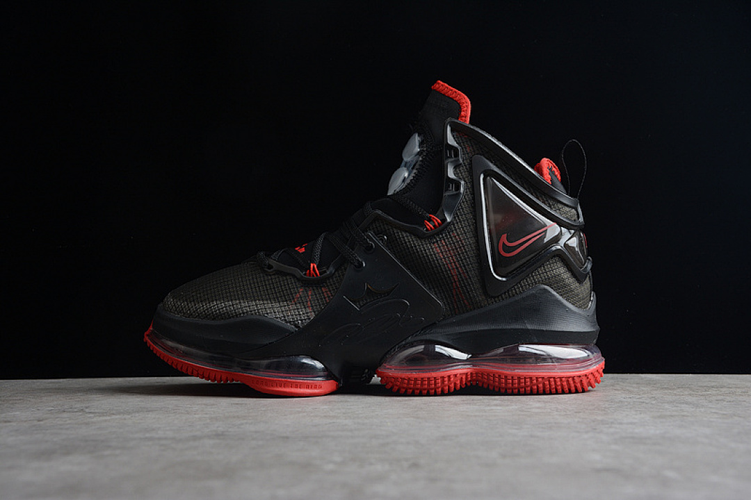 On Running [DC9340-001]-[LEBRON 19 EP SPACE JAM BRED BLACK/BLACK/RED]-[MAN:39-46], photo 1