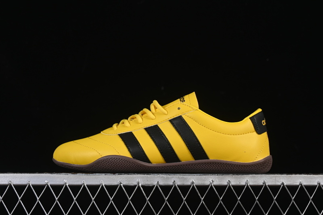 Unbranded [JQ9693]-[GRAND COURT YELLOW/BLACK/YELLOW]-[WOMAN:36-39]-[MAN:40-45], photo 1