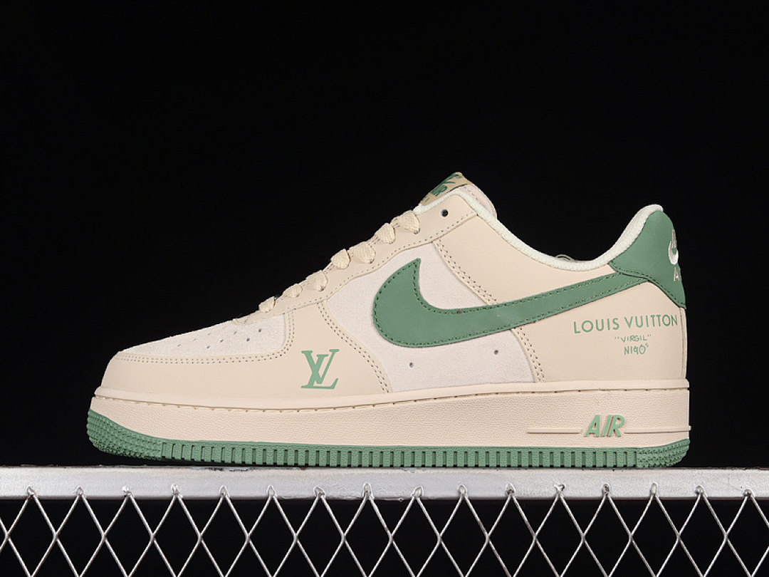 Nike [BS8856-821]-[L*V X AIR FORCE 1 LOW 07 BEIGE/BEIGE/GREEN]-[WOMAN:36-39]-[MAN:40-45], photo 1
