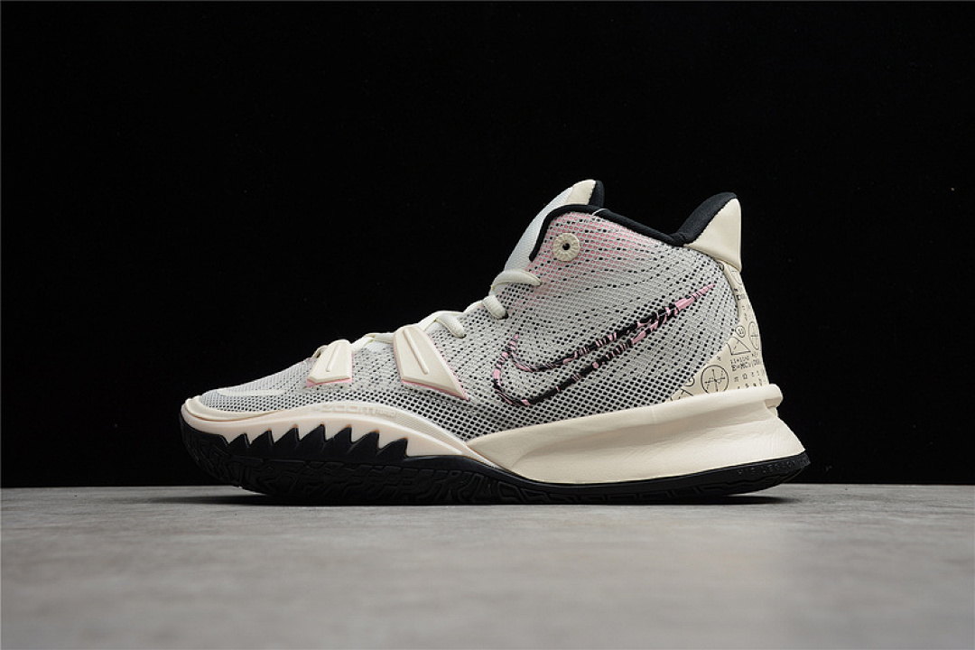 Unbranded [CZ0143-100]-[KYRIE 7 EP PALE IVORY/CHLORINE BLUE/BLACK]-[MAN:40-46], photo 1