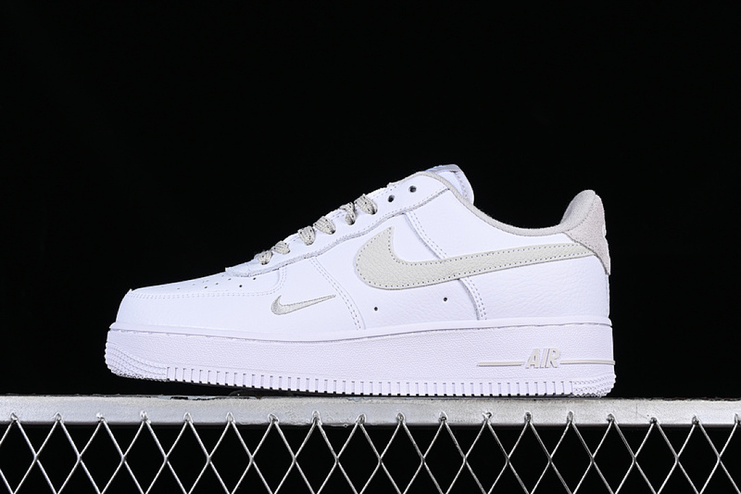 Nike [FV0388-100]-[AIR FORCE 1 07 LOW WHITE/GREY]-[WOMAN:36-39]-[MAN:40-45], photo 1