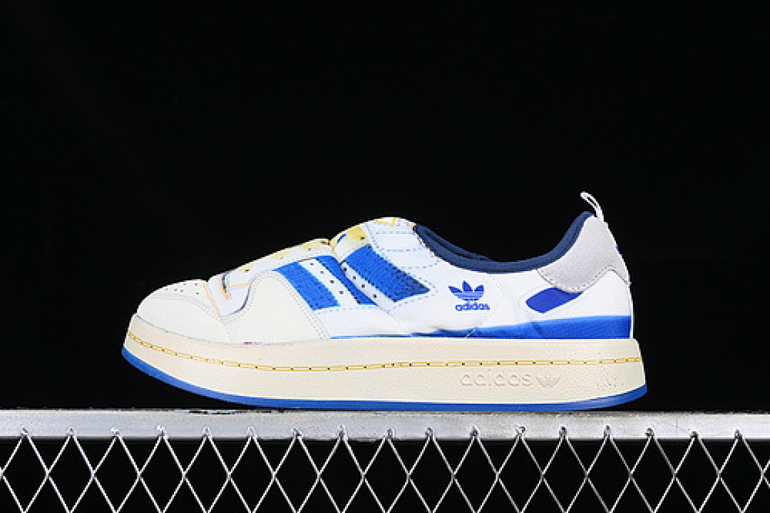 Unbranded [HP6698]-[PUFFYLETTE WHITE/BLUE/GREY]-[WOMAN:36-39]-[MAN:40-45], photo 1
