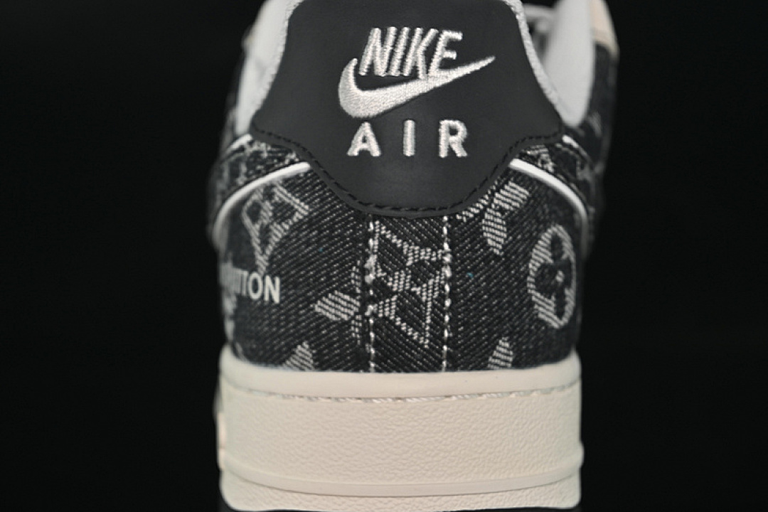 Nike [MZ9588-803]-[AIR FORCE 1 07 LOW LV WHITE/GREY/BLACK]-[WOMAN:36-39]-[MAN:40-45] - Image 7