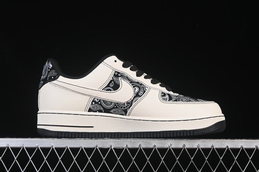 Nike [ZD1988-005]-[AIR FORCE 1 07 LOW WHITE/BLACK]-[WOMAN:36-39]-[MAN:40-45] - Image 16