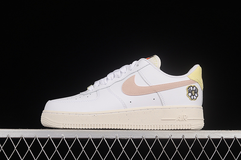 Nike Nike AIR FORCE 1 07 LOW WHITE/WHITE/PINK · DJ6377-100, photo 1