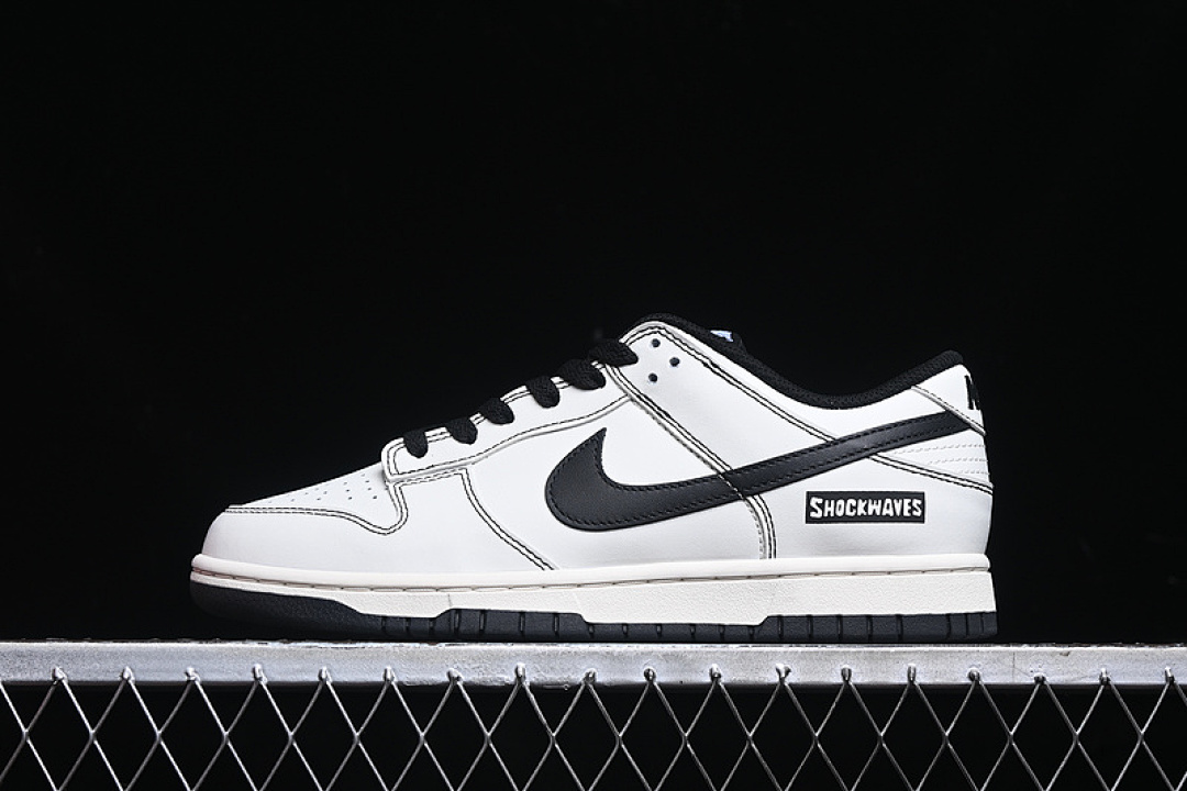 Unbranded [DD1391-100]-[DUNK LOW SB PANDA BLACK/WHITE]-[MAN:40-46], photo 1