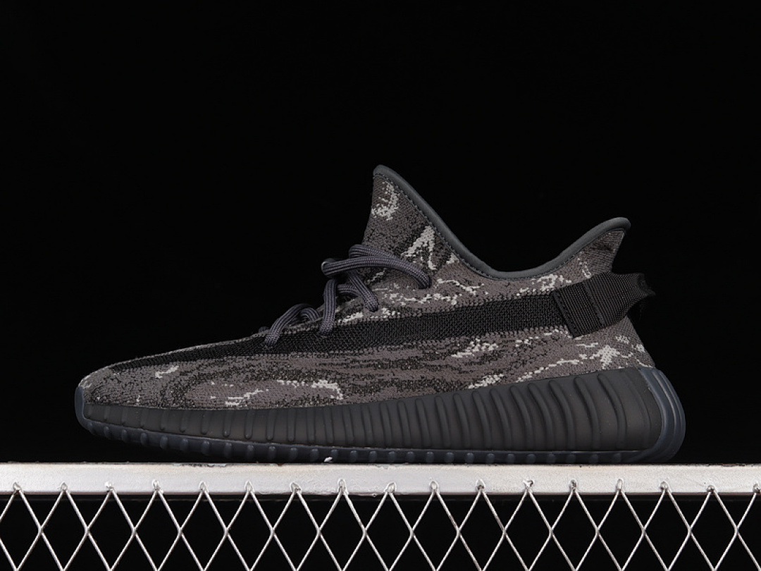Adidas [ID4811]-[YEEZY 350 BOOST V2 DARK SALT/DARK SALT-DARK SALT]-[WOMAN:36-39]-[MAN:40-47], photo 1