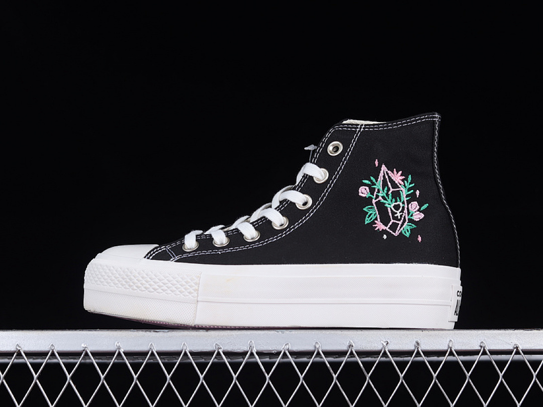 Converse [A03739C]-[CHUCK TAYLOR ALL STAR HIGH LIFT BLACK/BLACK/WHITE]-[WOMAN:35-40], photo 1