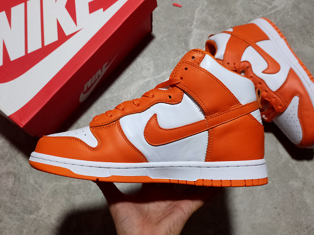 Unbranded [DD1399-101]-[SB DUNK HIGH SP SYRACUSE 2021 WHITE/WHITE/ORANGE BLAZE]-[UNSIEX:36-47.5], photo 1