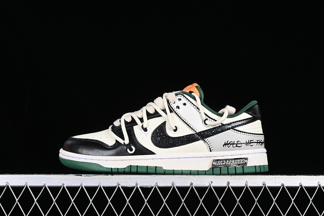 Nike DUNK LOW MIAMI HURRICANES WHITE/BLACK/GREY · DD1391-300, photo 1