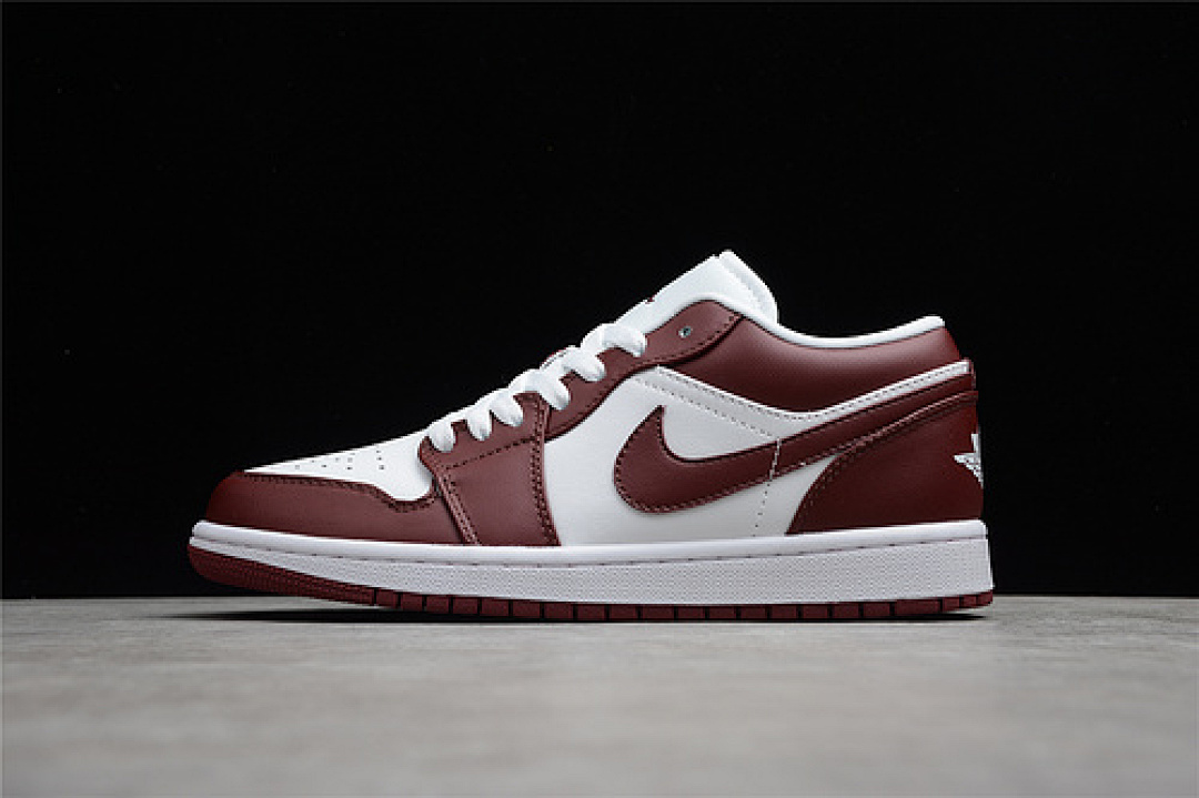 Jordan [DC0774-116]-[GZ AIR JORDAN 1 LOW WHITE/BRONZE ECLIPSE]-[WOMAN:36-39]-[MAN:40-47], photo 1