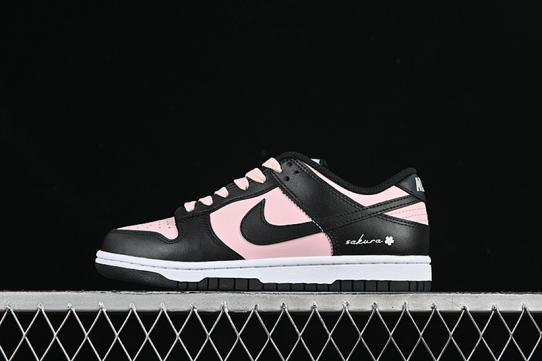 Unbranded [CW1590-100]-[SB DUNK LOW BLACK/PINK]-[WOMAN:35.5-40], photo 1