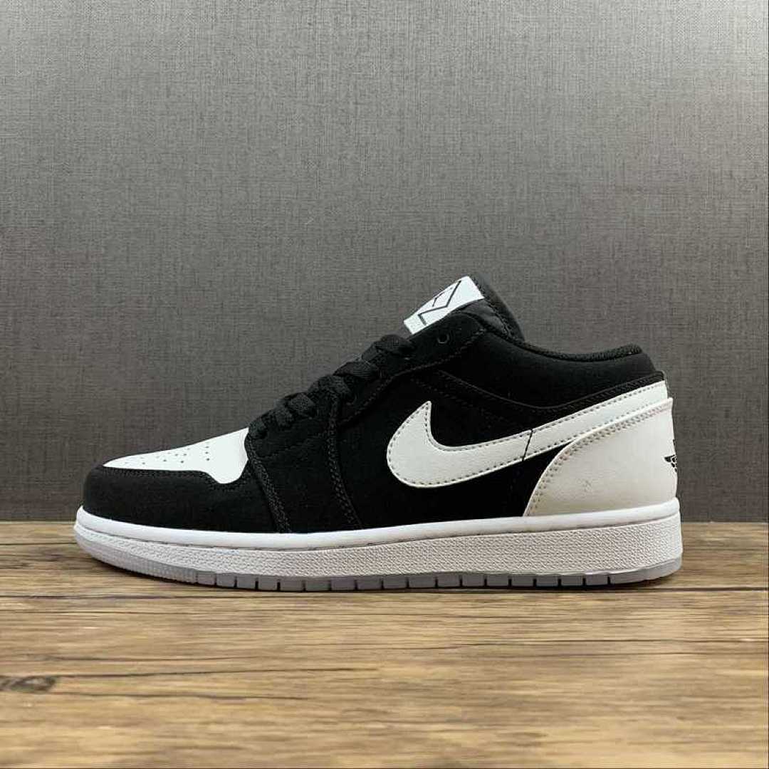 Jordan [DH6931-001]-[AIR JORDAN 1 LOW BLACK/BLACK/WHITE]-[UNISEX:36-42], photo 1