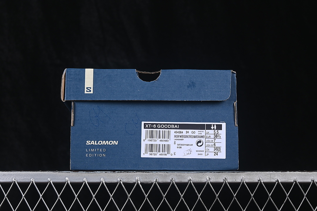 On Running [454564-24]-[XT 6 GOODBAI OUTDOOR CASUAL SHOES WHITE/BLUE/RED]-[WOMAN:36-39]-[MAN:40-46] - Image 11