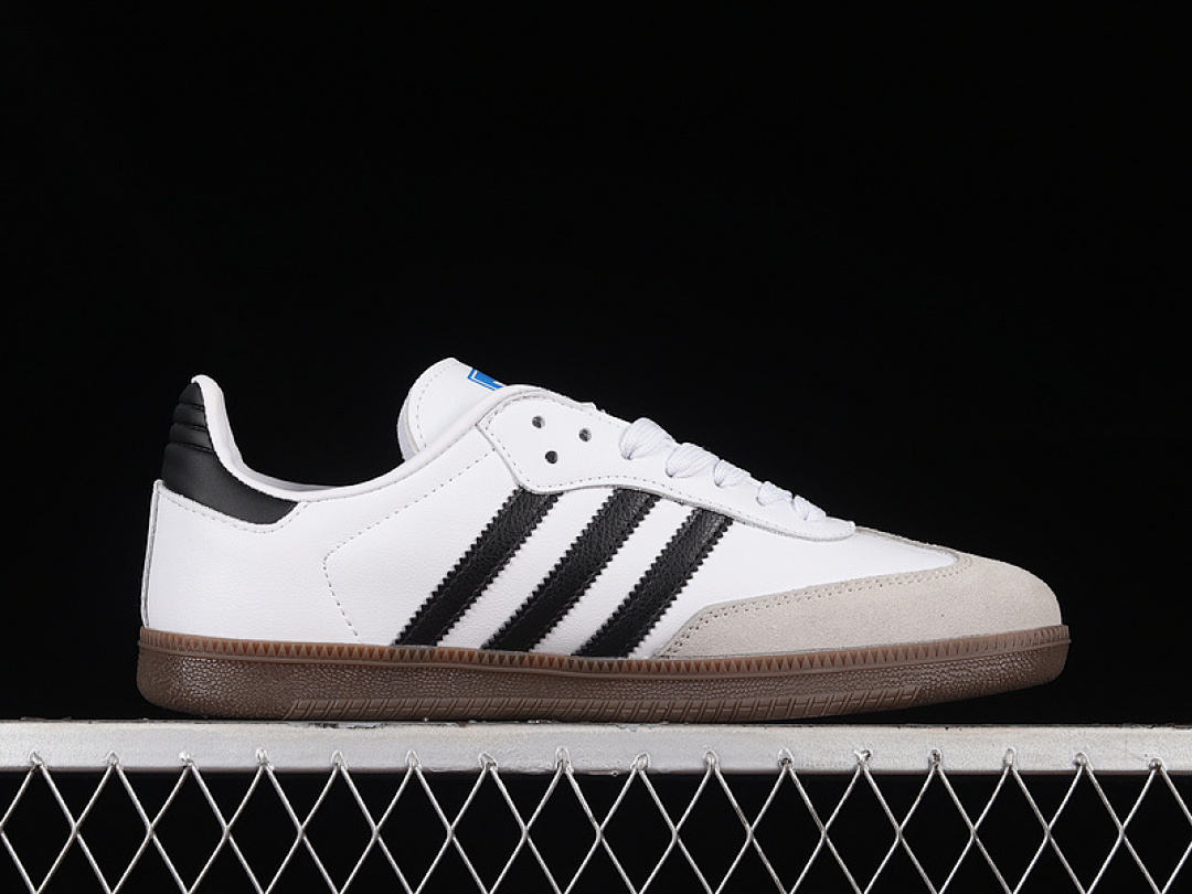 Adidas [HO1877]-[SAMBA VEGAN SHOES CLOUD WHITE/CORE BLACK/GUM]-[WOMAN:36-39]-[MAN:40-45] - Image 15